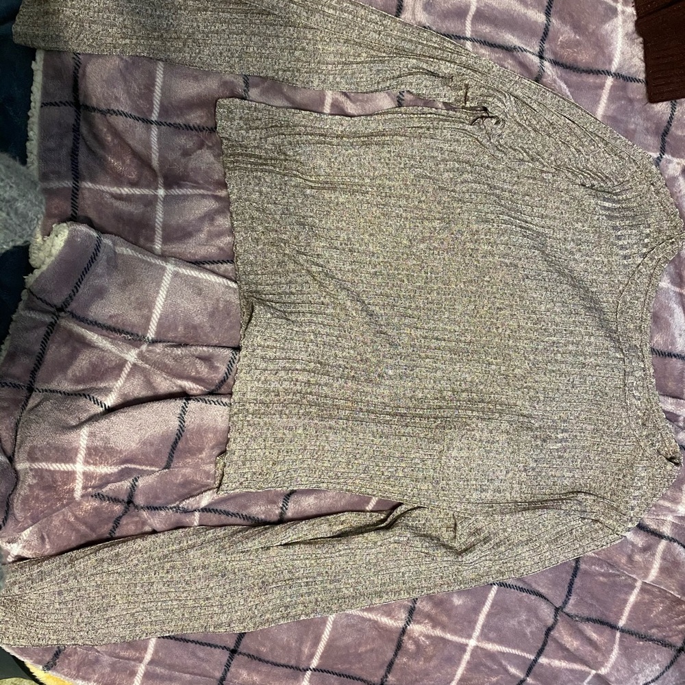 Long sleeve